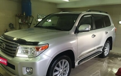 Toyota Land Cruiser 200, 2012 год, 2 750 000 рублей, 1 фотография