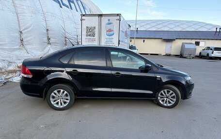Volkswagen Polo VI (EU Market), 2013 год, 695 000 рублей, 17 фотография