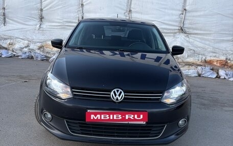 Volkswagen Polo VI (EU Market), 2013 год, 695 000 рублей, 15 фотография