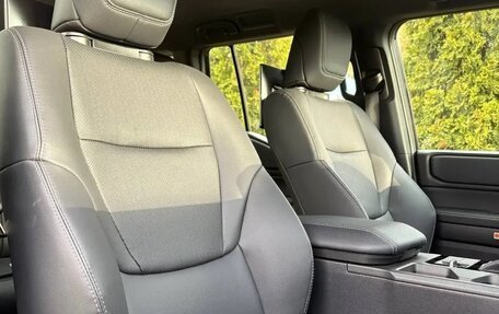 Toyota Land Cruiser Prado, 2025 год, 9 590 000 рублей, 15 фотография