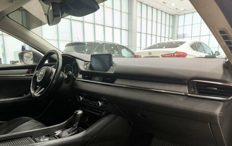 Mazda 6, 2019 год, 2 280 000 рублей, 13 фотография