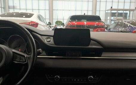 Mazda 6, 2019 год, 2 280 000 рублей, 18 фотография