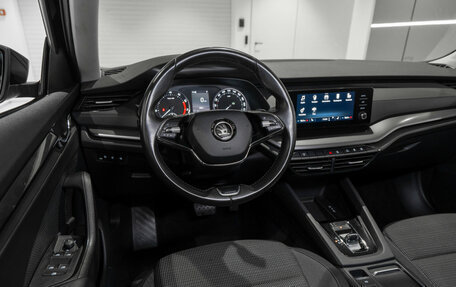 Skoda Octavia IV, 2020 год, 1 975 000 рублей, 7 фотография