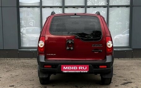 Chevrolet Niva I рестайлинг, 2017 год, 680 000 рублей, 7 фотография