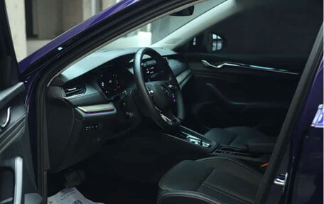 Skoda Octavia IV, 2023 год, 2 100 000 рублей, 8 фотография