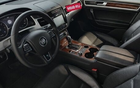 Volkswagen Touareg III, 2012 год, 1 670 000 рублей, 7 фотография
