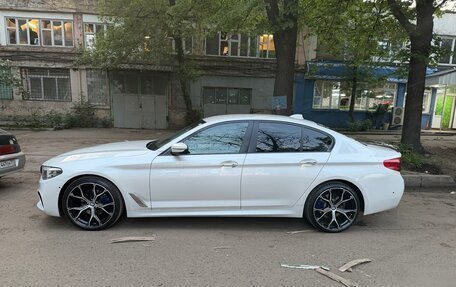 BMW 5 серия, 2018 год, 2 200 000 рублей, 3 фотография