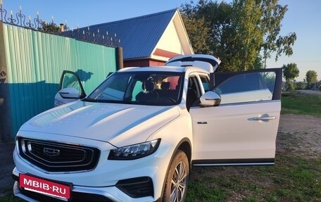 Geely Atlas, 2023 год, 1 900 000 рублей, 8 фотография