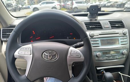 Toyota Camry, 2008 год, 950 000 рублей, 18 фотография