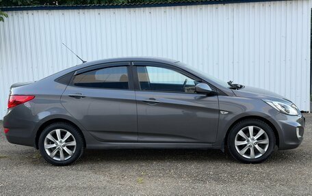 Hyundai Solaris II рестайлинг, 2011 год, 769 000 рублей, 2 фотография