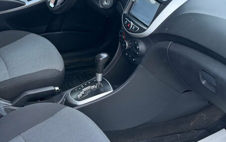 Hyundai Solaris II рестайлинг, 2011 год, 769 000 рублей, 11 фотография