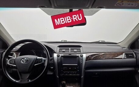 Toyota Camry, 2015 год, 1 790 000 рублей, 25 фотография
