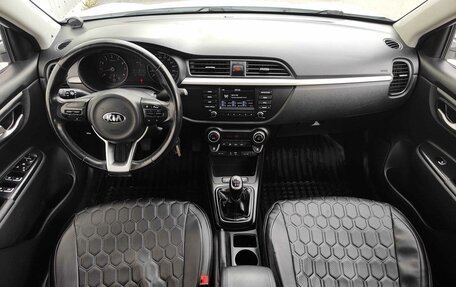 KIA Rio IV, 2017 год, 815 000 рублей, 17 фотография