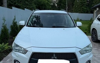 Mitsubishi Outlander III рестайлинг 3, 2011 год, 1 333 333 рублей, 1 фотография