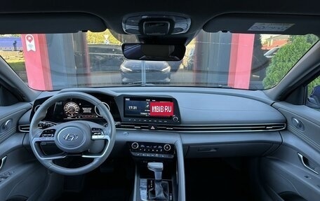Hyundai Elantra, 2022 год, 2 258 000 рублей, 14 фотография