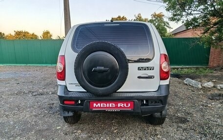 Chevrolet Niva I рестайлинг, 2014 год, 678 000 рублей, 2 фотография