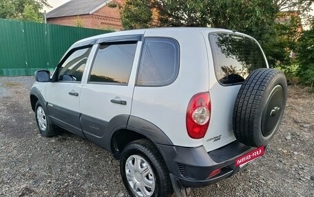 Chevrolet Niva I рестайлинг, 2014 год, 678 000 рублей, 4 фотография