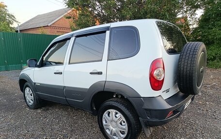 Chevrolet Niva I рестайлинг, 2014 год, 678 000 рублей, 10 фотография