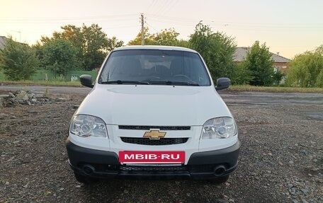 Chevrolet Niva I рестайлинг, 2014 год, 678 000 рублей, 7 фотография