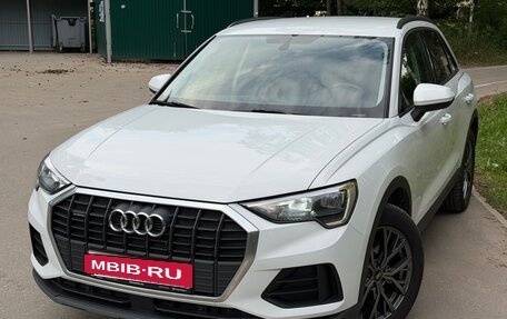 Audi Q3, 2021 год, 4 000 000 рублей, 3 фотография