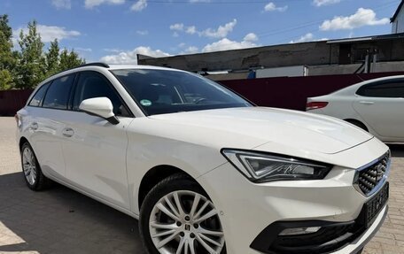 SEAT Leon IV, 2022 год, 2 092 000 рублей, 3 фотография