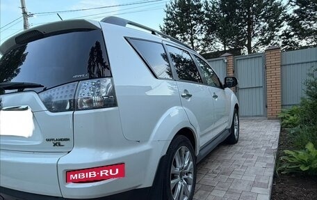 Mitsubishi Outlander III рестайлинг 3, 2011 год, 1 333 333 рублей, 5 фотография