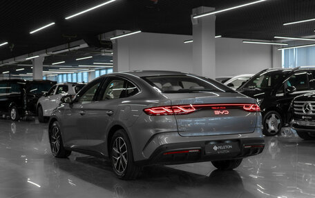 BYD Qin, 2024 год, 3 400 000 рублей, 4 фотография