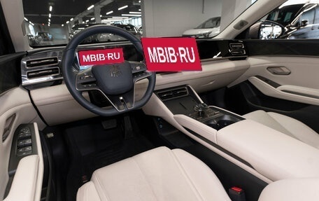 BYD Qin, 2024 год, 3 400 000 рублей, 7 фотография