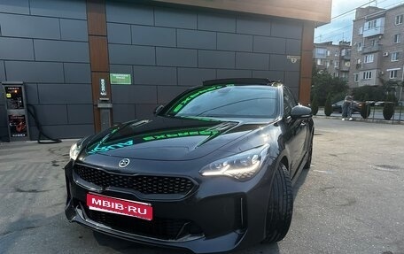 KIA Stinger I, 2019 год, 3 300 000 рублей, 1 фотография