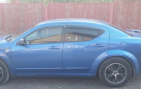 Dodge Avenger II рестайлинг, 2007 год, 550 000 рублей, 2 фотография