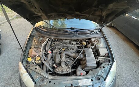 Dodge Stratus II, 2001 год, 220 000 рублей, 16 фотография