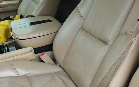 Cadillac Escalade III, 2009 год, 1 000 000 рублей, 9 фотография