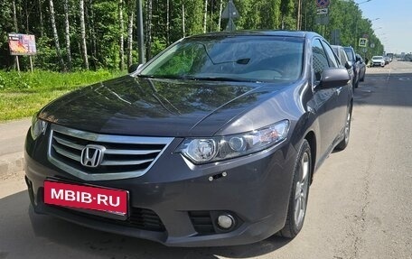 Honda Accord VIII рестайлинг, 2011 год, 1 150 000 рублей, 1 фотография