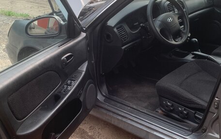 Hyundai Sonata IV рестайлинг, 2005 год, 245 000 рублей, 17 фотография