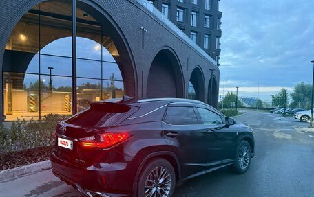 Lexus RX IV рестайлинг, 2017 год, 2 750 000 рублей, 2 фотография