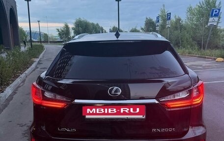 Lexus RX IV рестайлинг, 2017 год, 2 750 000 рублей, 6 фотография