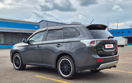 Mitsubishi Outlander III рестайлинг 3, 2012 год, 1 800 000 рублей, 6 фотография