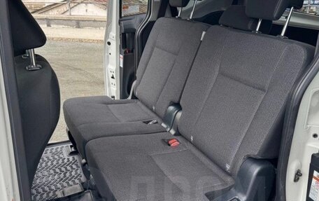 Toyota Sienta II, 2019 год, 1 520 000 рублей, 13 фотография