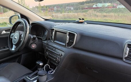 KIA Sportage IV рестайлинг, 2018 год, 2 550 000 рублей, 7 фотография