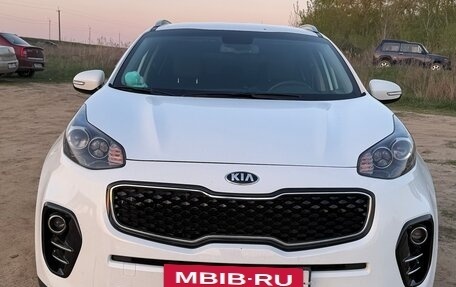 KIA Sportage IV рестайлинг, 2018 год, 2 550 000 рублей, 2 фотография