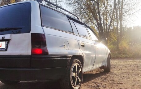 Opel Astra F, 1995 год, 180 000 рублей, 12 фотография