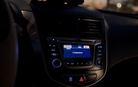 Hyundai Solaris II рестайлинг, 2016 год, 830 000 рублей, 13 фотография