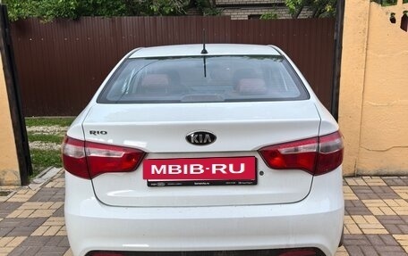 KIA Rio III рестайлинг, 2015 год, 1 150 000 рублей, 18 фотография