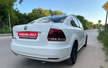 Volkswagen Polo VI (EU Market), 2018 год, 1 050 000 рублей, 2 фотография