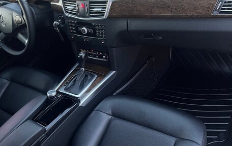 Mercedes-Benz E-Класс, 2009 год, 1 150 000 рублей, 12 фотография