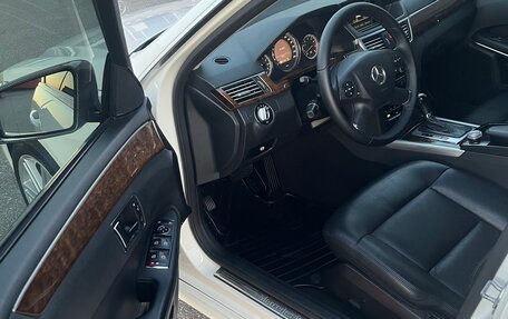 Mercedes-Benz E-Класс, 2009 год, 1 150 000 рублей, 21 фотография