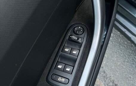 Peugeot 308 II, 2011 год, 365 000 рублей, 14 фотография
