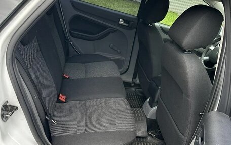 Ford Focus II рестайлинг, 2011 год, 640 000 рублей, 16 фотография
