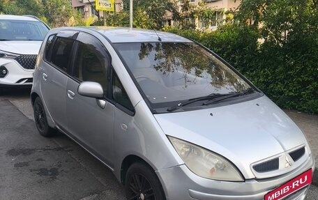 Mitsubishi Colt VI рестайлинг, 2003 год, 380 000 рублей, 2 фотография