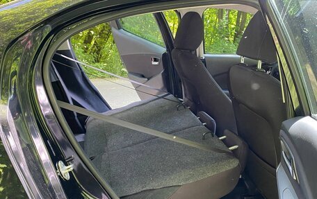 Toyota Yaris, 2017 год, 1 350 000 рублей, 14 фотография
